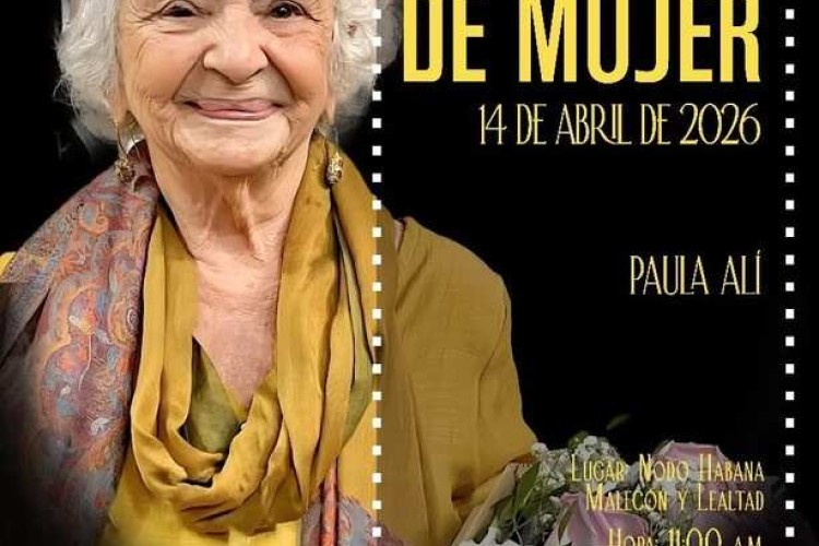 Primera actriz Paula Alí en Escena de Mujer, cita con el arte en Cuba