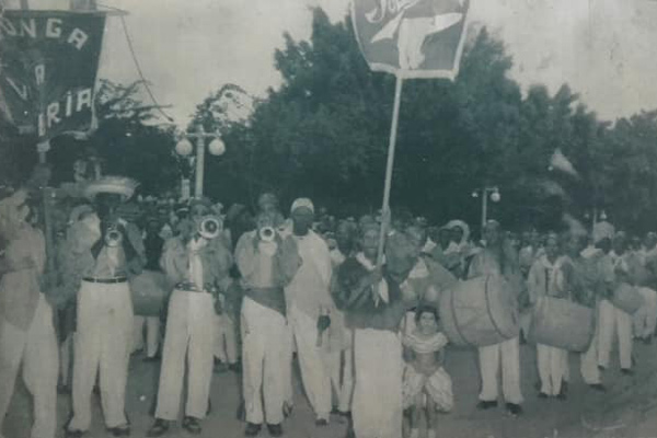 La Conga La Victoria en sus primeras presentaciones. Foto cortesía de Desiderio Borroto Fernández