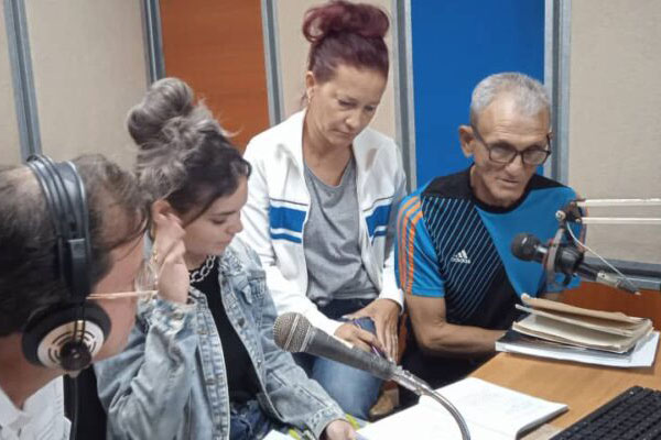 eleodoro radio florida 735x