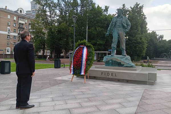 Bruno Moscu Homenaje Fidel 