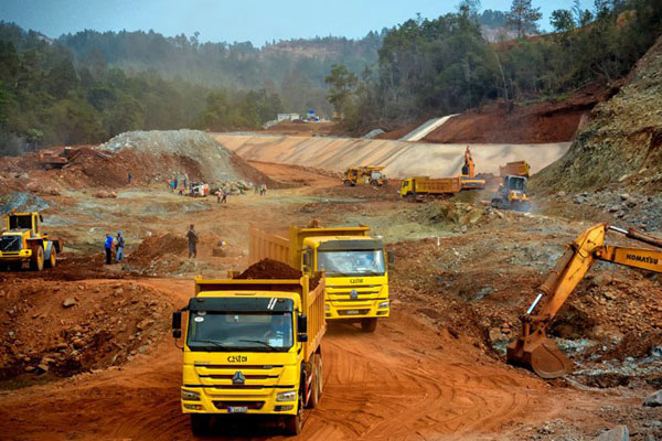 1 construccion presa levi