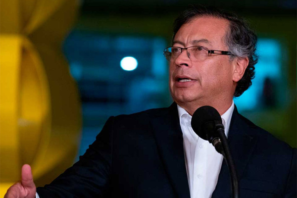 Gustavo Petro 1 1