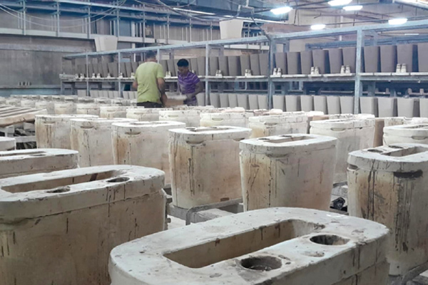 Empresa de Ceramica Blanca 