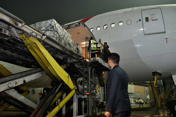 1 India Ayuda Humanitaria a