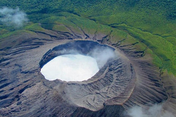 Volcan tico Rincon de la Vi