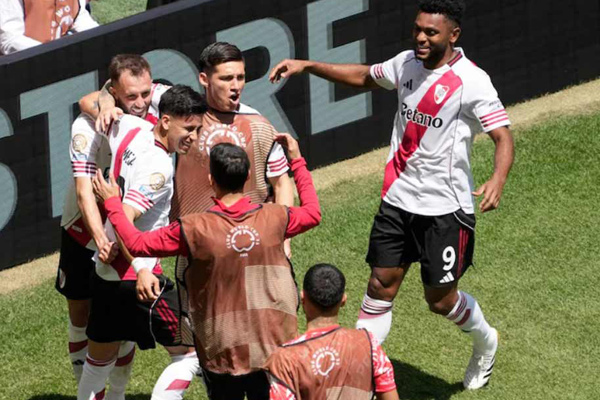 Argentina Futbol River MUND