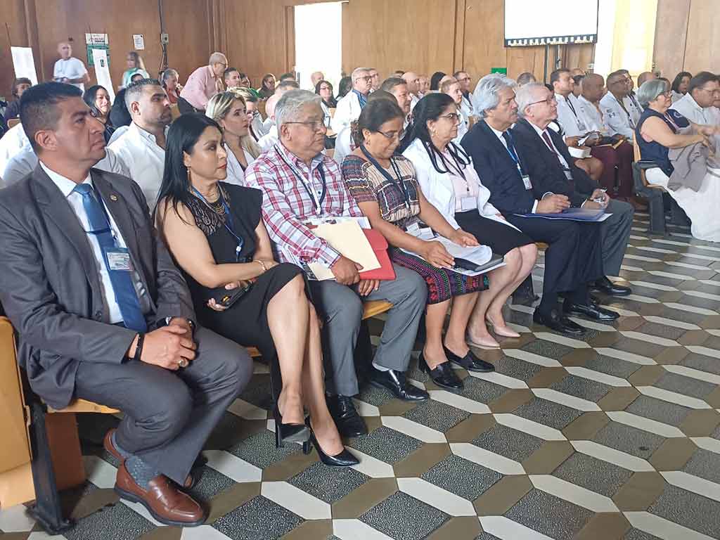 Guatemala Agradecen a Brigada Medica