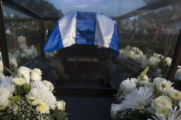 fidel caravana large