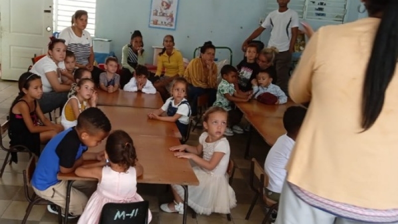 Children's circles: 65 years of a conquest (+ Photos)