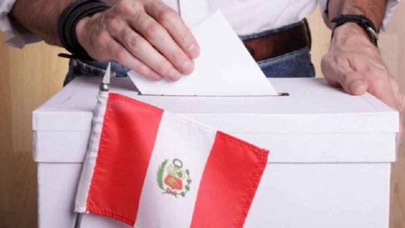 Eight days before the Peruvian elections, a plan to annul them is being denounced