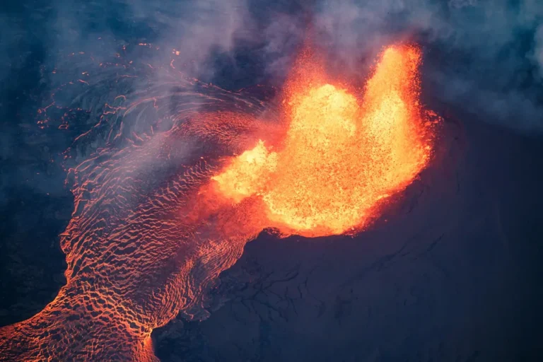 volcan-kilauea-768x512
